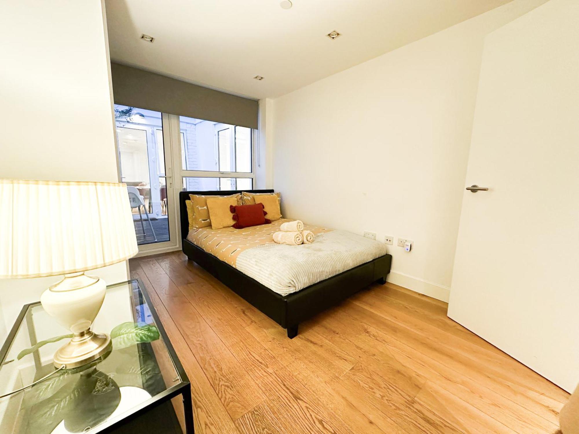 Chic 3 Bedroom Flat With Private Terrace In Holloway Near Finsbury Park * London
