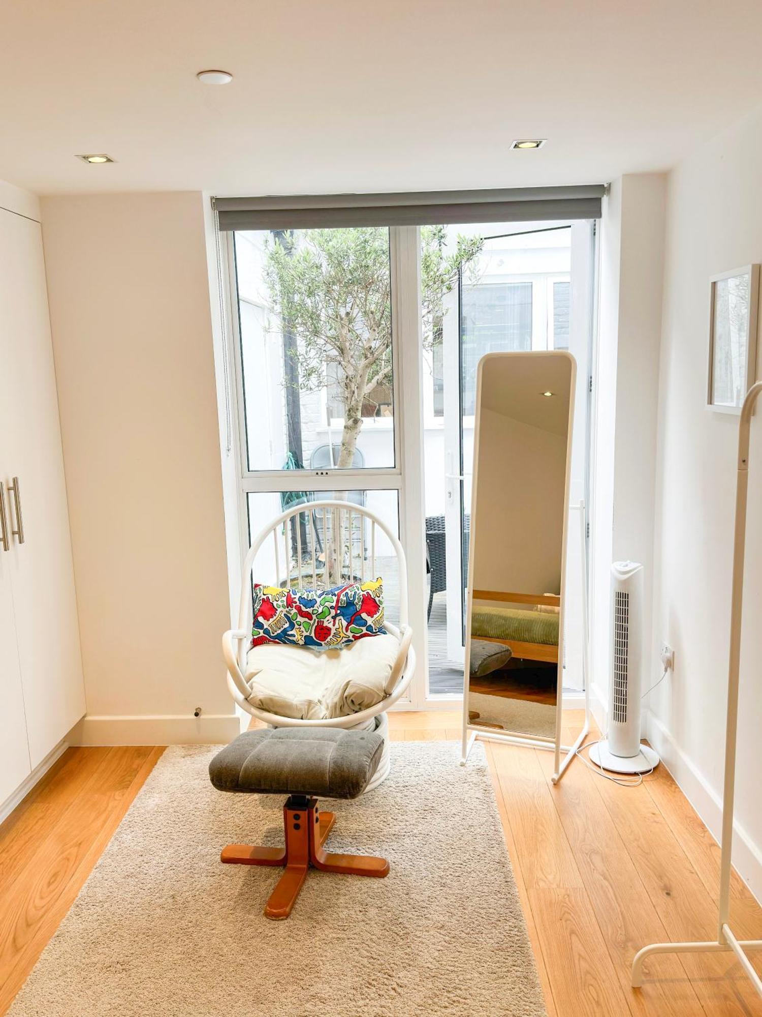 Apartment Chic 3 Bedroom Flat With Private Terrace In Holloway Near Finsbury Park *